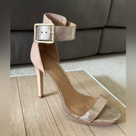 Calvin Klein Vable Heels - Gold & Beige - Sz 7 - Picture 3 of 7